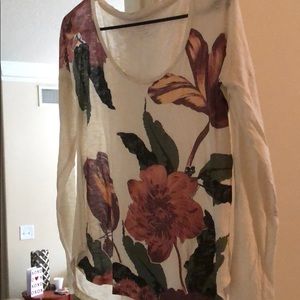 Lucky brand- graphic tee